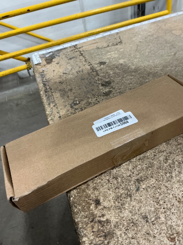 Photo 1 of 1 Pack Large Christmas Red Bows for Christmas Tree with Gold Border & Back, 12" x 14" Velvet Bows for Tree Topper,Wreaths,Indoor,Outdoor,Fireplace,Stairs,Railing,Porch,Xmas Decoration