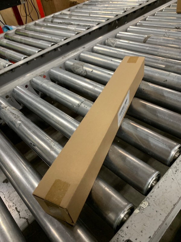 Photo 1 of 30 Pcs White Pampas Grass ,17 inch/45 cm Natural Dried Pampas Grass Branches Decor for Home Kitchen Garden Party Photographing Flower Arrangement Vase Decor?White