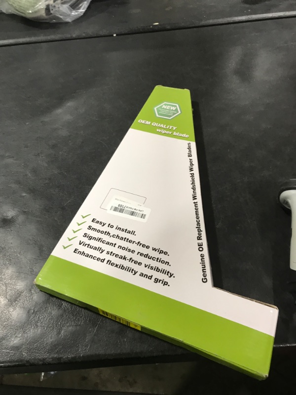 Photo 1 of 3Pcs Windshield Wipers for Chevrolet Chevy Trailblazer 2002-2006, Chevrolet Trailblazer EXT 2002-2006, Original Equipment Premium All Weather Wiper Blades for My Car- 22"/22"/16" (Pack of 3) J- HOOK