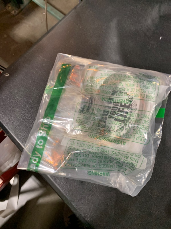 Photo 1 of 12 Pcs Colored Clip In Hair Extensions Sliver Gray hair 20 Inches Straight Hair Clip In Synthetic Hair Extensions For Women Girls Kids Gift Synthetic Hairpieces Can Be Hot Water Curl (12Pcs Gray)