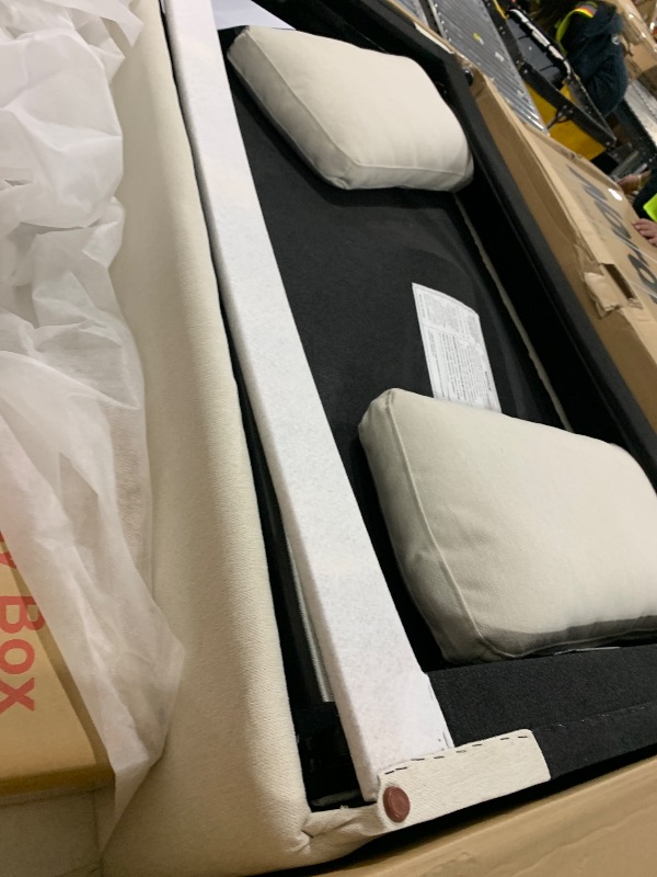 Photo 1 of SERTA PUL,L OUT SOFA / WHITE /