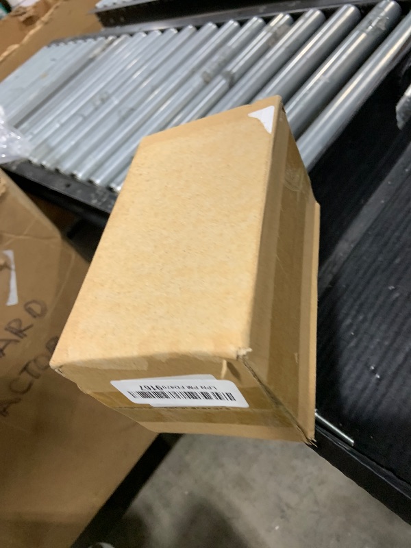 Photo 1 of 10 Pack Sterile Thick Plastic Petri Dishes with Lid, 90mm Dia x 15mm Deep Clear 3 Vents Petri Dish for Lab Science Experiment