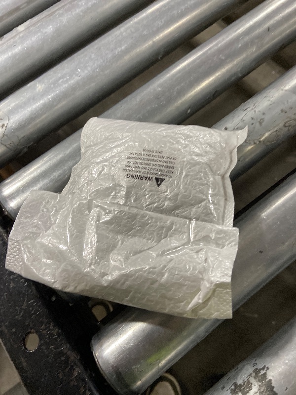 Photo 1 of 1 Pair Beaded Rhinestones Applique Embellishment for Clothes Epaulettes Shoulder Patches Sew-on Diamond Sequin Tassels Applique for Wedding Dress DIY Accessories 9.8X10.2inches (Champagne)