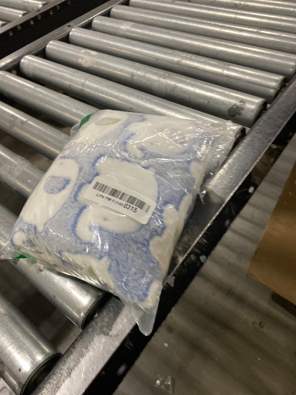 Photo 1 of 1 Pack 3 Blankets Super Soft Fluffy Premium Cute Elephant Pattern Pet Blanket Flannel Throw for Dog Puppy Cat Blue Medium(30x20 inch)