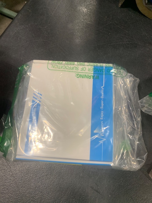 Photo 1 of 1x4 HDMI Splitter, 1 in 4 Out HDMI Splitter Audio Video Distributor Box Support 3D & 4K x 2K Compatible for HDTV, STB, DVD, PS3, Projector Etc, Duplicate/Mirror Screen Only (Not Extend)