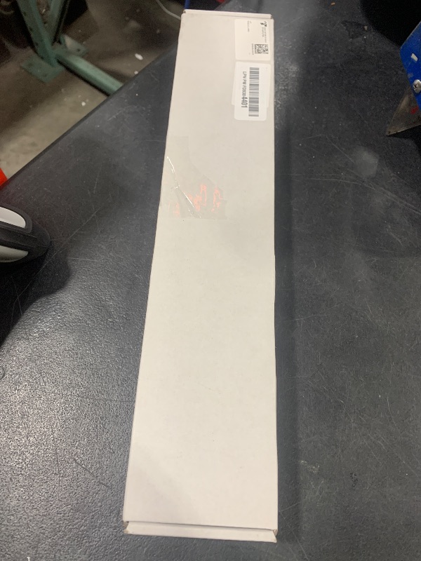 Photo 1 of BINB ROAD Left Rear Bumper Reflector Light Driver Side 1668200074 Compatible with Mercedes Benz ML350 ML400 GLE350 GLE400