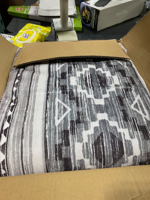 Photo 1 of cotiled Area Rugs for Living Room Washable Living Room Rug Soft Neutral Indoor Floor Carpet Non-Slip Stain Resistant Modern Boho Rugs for Bedroom Dining Room Kids Room Nursery Office Home Grey/Beige