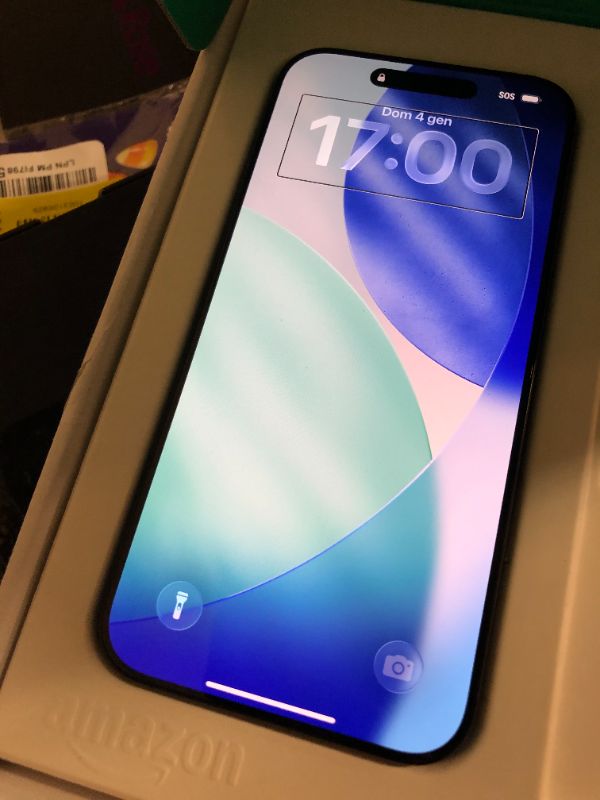 Photo 1 of *READ CLERK NOTES* LOCKED****Apple iPhone (Renewed Premium) 16 Pro Max, US Version, 1TB, Black Titanium - locked