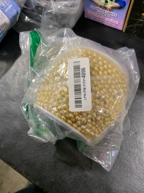 Photo 1 of 100 Feet Christmas Tree Beads, Gold Christmas Tree Garland Decoration, Plastic Hanging Beads Garland Chain Roll for Xmas Home Mantle Fireplace Wreath Xmas Tree DIY Decoration Supplies