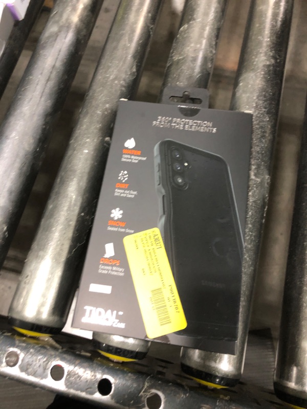 Photo 1 of Body Glove Tidal Waterproof Phone Case for Samsung Galaxy A14 5G - Black/Gray