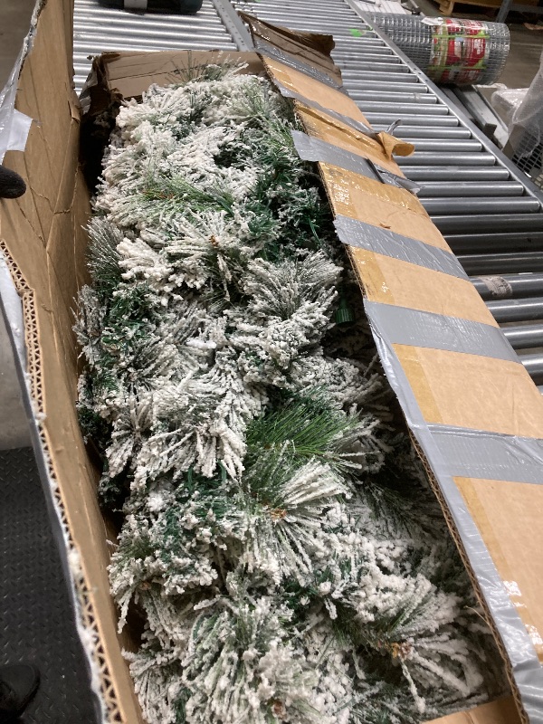 Photo 1 of ***LIGHTS DO NOT WORK*** 7.5ft Pre-Lit Snow Flocked Christmas Trees,Pine Artificial Xmas Tree with 1500 Branch Tips,600 Color-changing Lights for Home, Office and Holiday Party Decor ***LIGHTS DO NOT WORK***