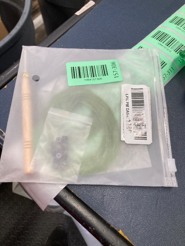 Photo 1 of 10 Strands/lot Colored I Tip Human Hair Extension For Women Girls Gift Cosplay Dress Up Party Feather Hair Extensions With Micro Beads And Pulling Needle And Pliers (20INCH, Apple Green)