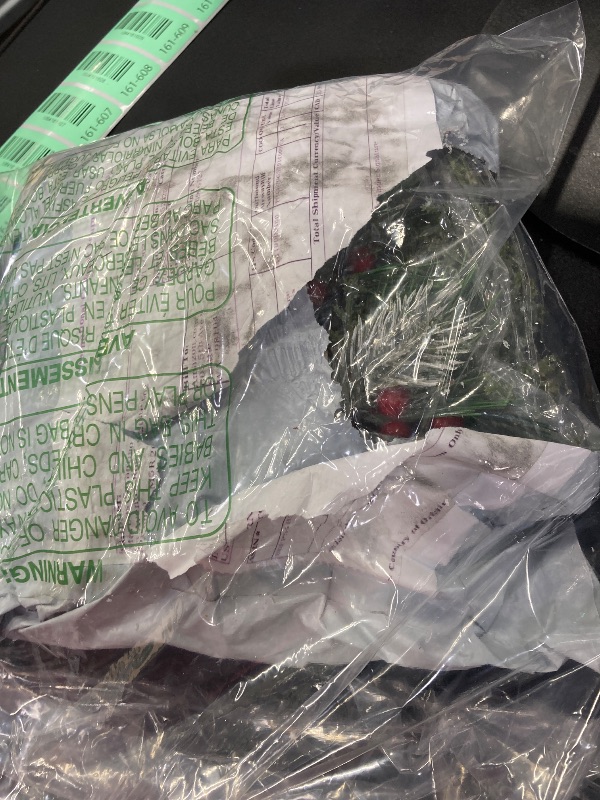 Photo 1 of 12Pcs Christmas Pinecone Napkin Rings,Rustic Pinecone Napkin Ring with Red Berries for Christmas Wedding, Banquet,Table Decor