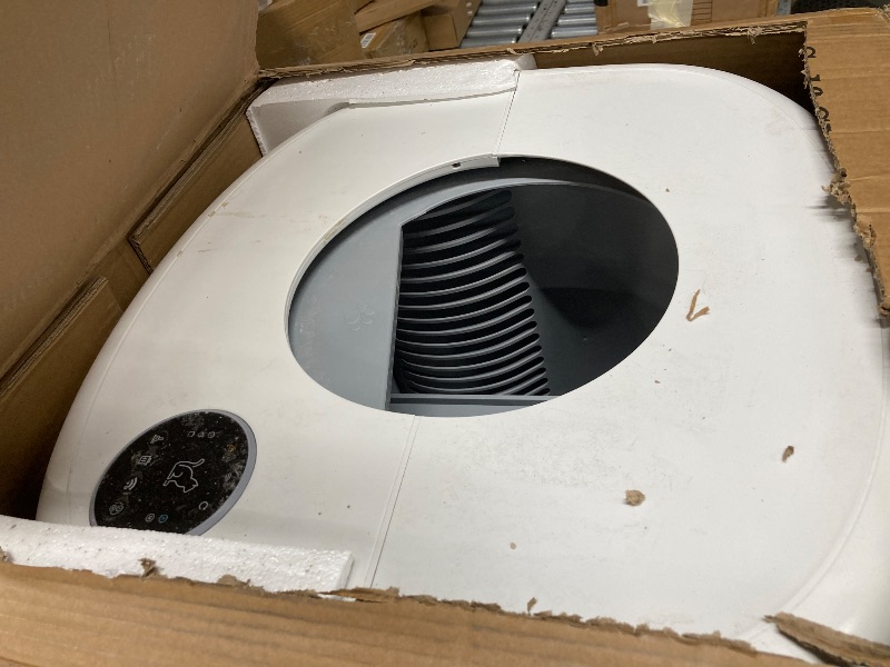 Photo 1 of ***dirty***GOOVI Self Cleaning Cat Litter Box Smart Automatic Litter Box with App Control, White