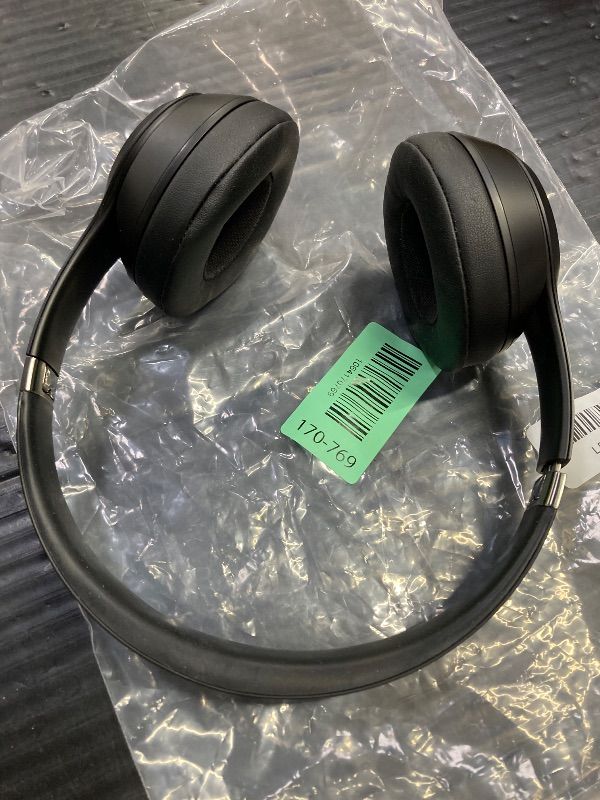 Photo 1 of ***CHARGING CORD MISSING***Beats Solo 4 - Wireless On-Ear Bluetooth Headphones, Up to 50-Hour Battery Life, Ultra-Lightweight Comfort, Powerful and Balanced Sound, Apple & Android Compatible - Matte Black***CHARGING CORD MISSING***