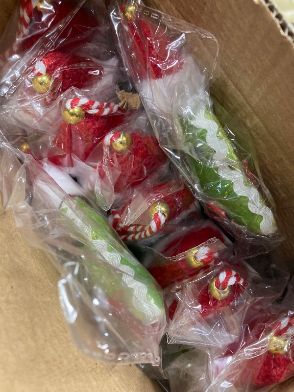 Photo 1 of 10 pc Christmas ornaments