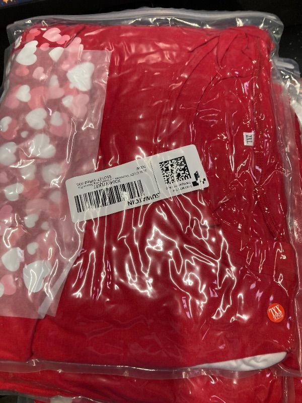 Photo 1 of **ONLY ONE SET***SUWATOIN Valentines Day Matching Pajamas Set for Couples Men Women Sleepwear Love Heart Long Sleeve Pjs 2XL