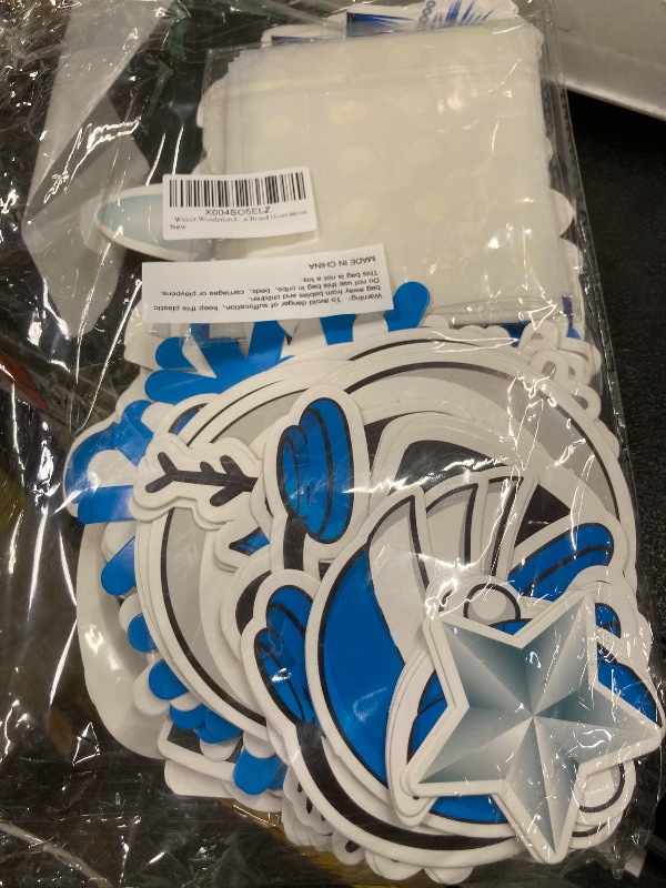 Photo 1 of 106pcs Winter Bulletin Board Decorations, Winter Wonderland Decorations Snowman Paper Cut-Outs, Christmas Bulletin Board Decorations DIY Snowman Photo Classroom Party