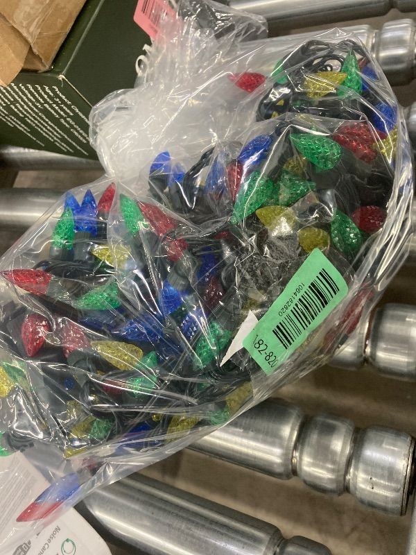Photo 1 of ***NON-FUNCTIONAL SELLING AS PARTS ONLY- MISSING REMOTE*** Ollny Christmas LightsLED 262FT Plug in, IP67 Waterproof Green Wire Outdoor Christmas Lights with Remote, 8 Modes with Timer String Light for House Indoor Xmas Decorations Multicolored