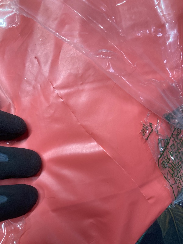 Photo 1 of *Bag cut* Amylove 100 Pcs Valentines Plastic Gift Bags with Handles Red Shopping Frosted Tote Bags Bulk Retail Bag for Small Business Boutique Wedding Holiday Gift Packaging 16"x 12"x 6"