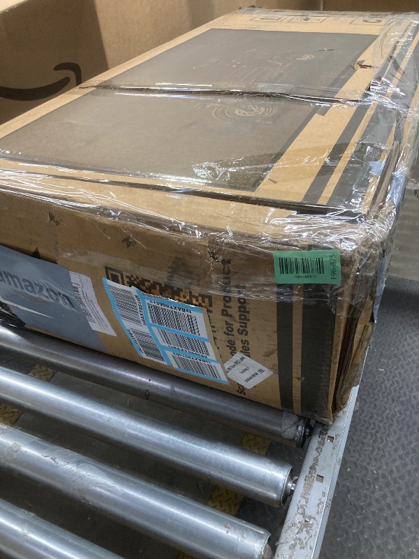 Photo 1 of *Cord missing to test* Gyroor Adults Electric Scooter with Large Middle Basket, 550W Motor 18.6 MPH 20 Mile Distance, Foldable E-Scooter with seat for Pets & Cargo, C1S-FP9