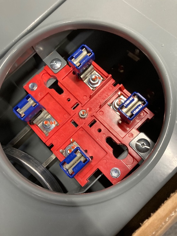 Photo 1 of *HEAVY* Square D - SC816F200PS Homeline 200 Amp 8-Space 16-Circuit Outdoor Surface Mount Solar-Ready Combination Meter Socket and Main Breaker Load Center