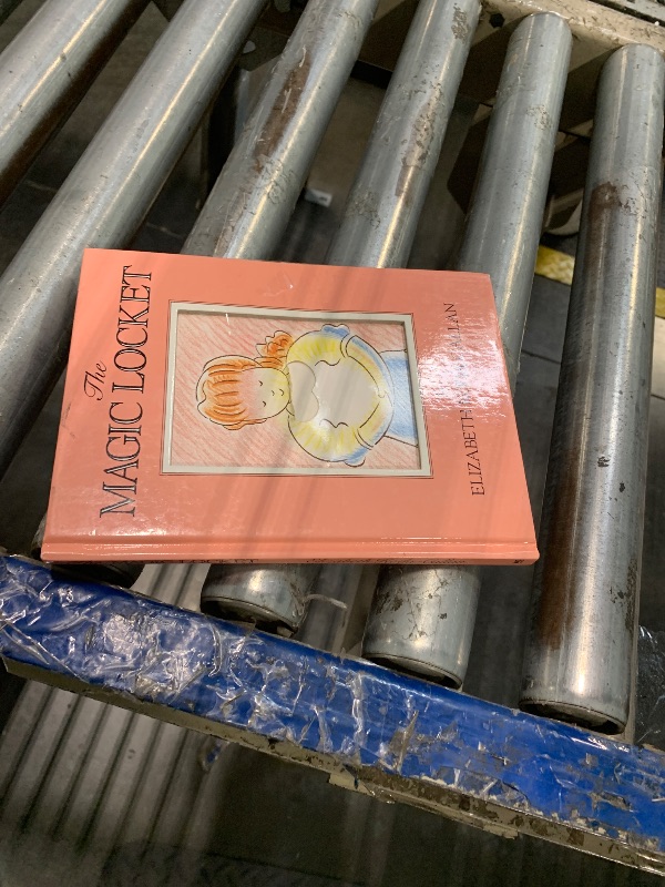 Photo 1 of ***SIMILAR ITEM***
The Magic Locket (Book With Locket)