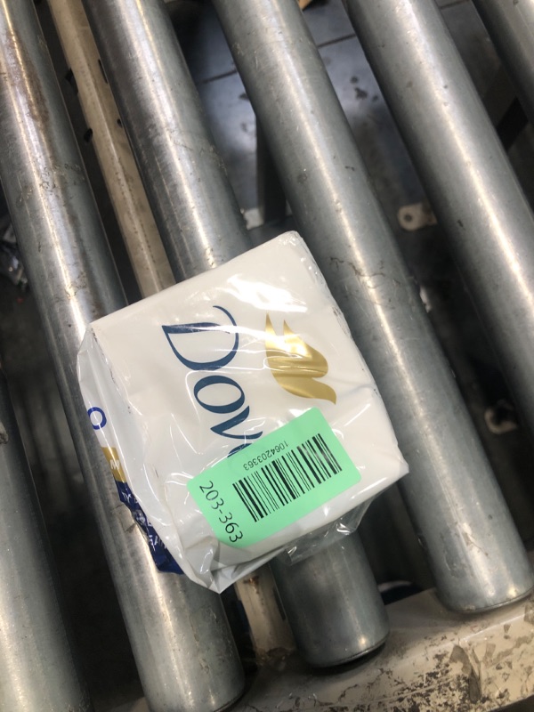 Photo 1 of ****Four Bars Only****Dove Beauty Bar Gentle Skin Cleanser Moisturizing for Gentle Soft Skin Care Original Made With 1/4 Moisturizing Cream 3.75 oz, 14 Bars