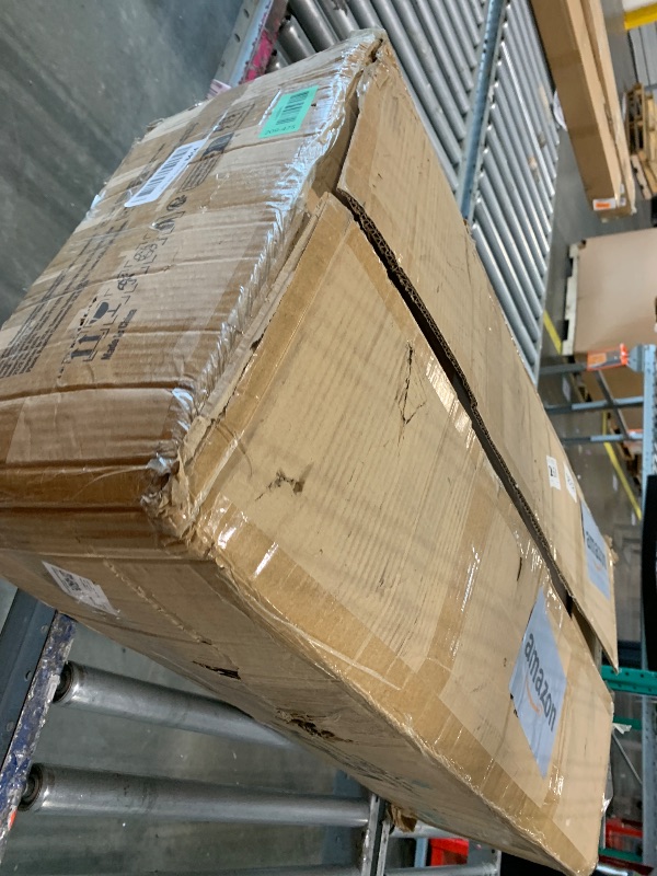 Photo 1 of *UNTESTED*
VEVOR Crowd Control Stanchion Set, Stanchion Set with 6.6 ft/2 m Black Retractable Belt, Black Crowd Control Barrier w/Concrete and Solid Metal Base - Easy Connect Assembly (6)