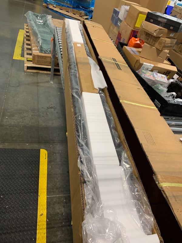 Photo 1 of ***FOR Toyota tundra***Tyger Auto 6.6" Blade Running Boards Compatible with 2019-2026 Chevy Silverado GMC Sierra 1500; 2020-2026 2500 3500HD | Crew Cab | TG-BL7C7158 | Side Step Nerf Bars