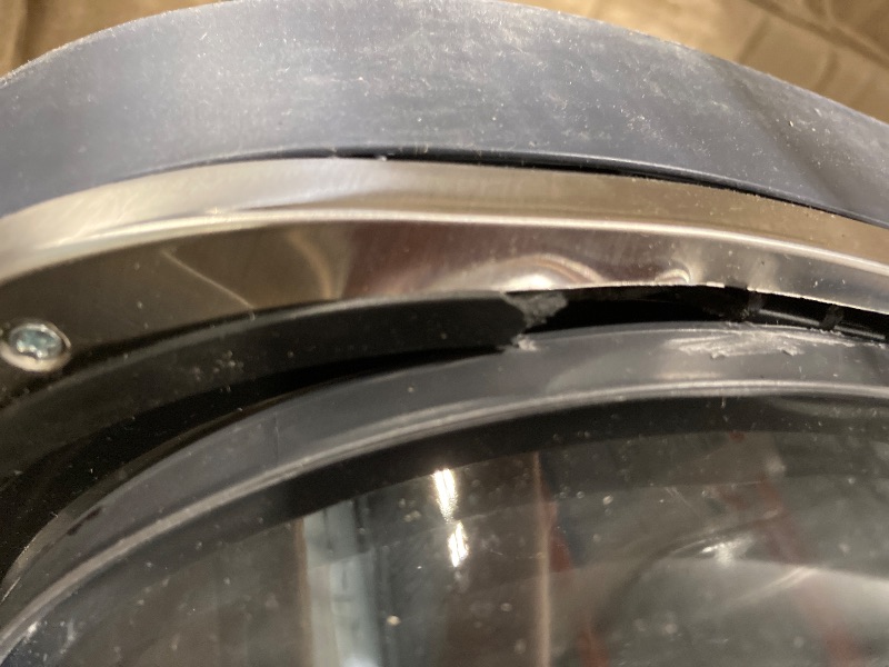Photo 1 of ***MINOR DAMAGE TO TOP****Ninja Crispi Pro 6-in-1 Glass Air Fryer | 450°F, Nontoxic, 6qt & 2.5qt Containers & Lids | Microwave, Freezer, Dishwasher Safe | Max Crisp, Air Fry, Bake, Roast, Recrisp, Dehydrate |Cyberspace AS101CY