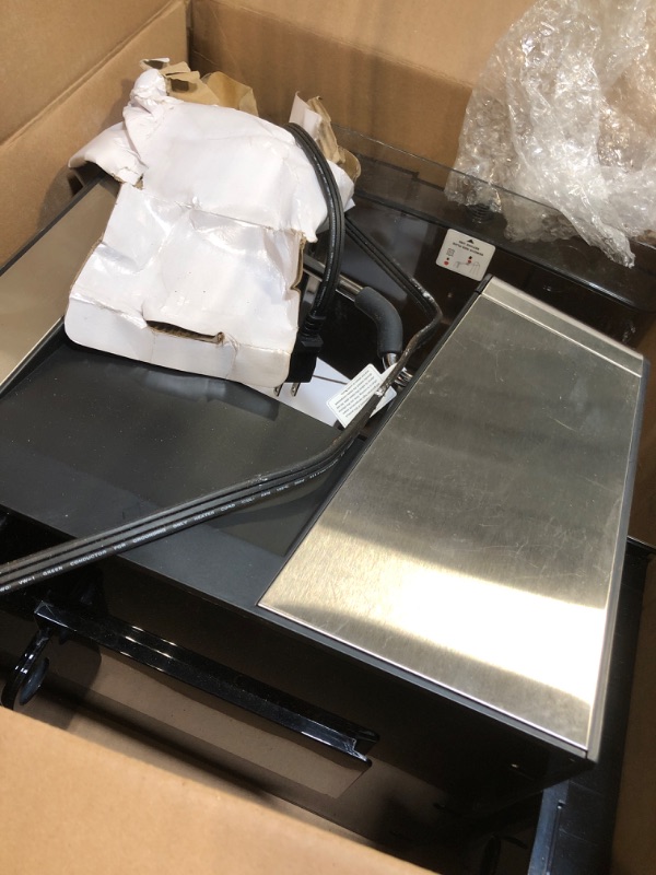 Photo 1 of ** VERY USED** Electactic Espresso Machine with Grinder, 15 Bar Expresso Coffee Machines with Milk Frother Steam Wand, Professional Espresso Maker with Removable Water Tank, Cappuccino & Latte Machine for Home
