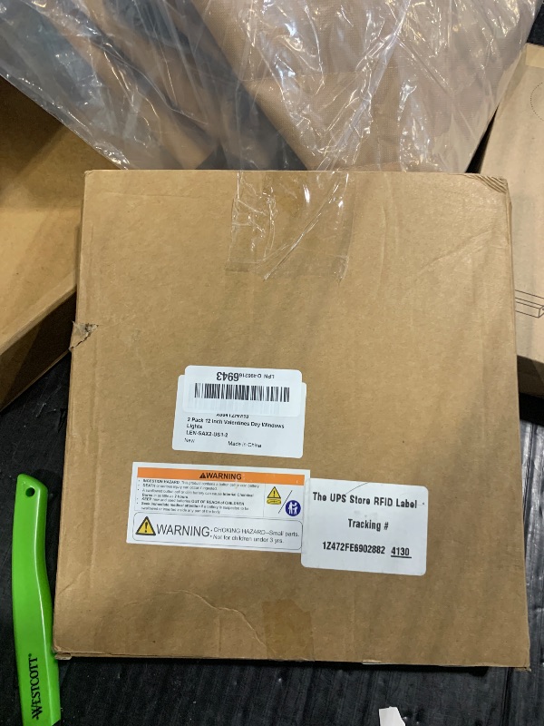 Photo 1 of [Large Size & Remote Control] 2 Pack Valentines Day Decorations 12 Inch Windows Lights 88 LED Red & Pink Cupid's Arrow Hearts Lights 8 Modes Timer USB Powered Valentines Decor for Wedding Anniversary