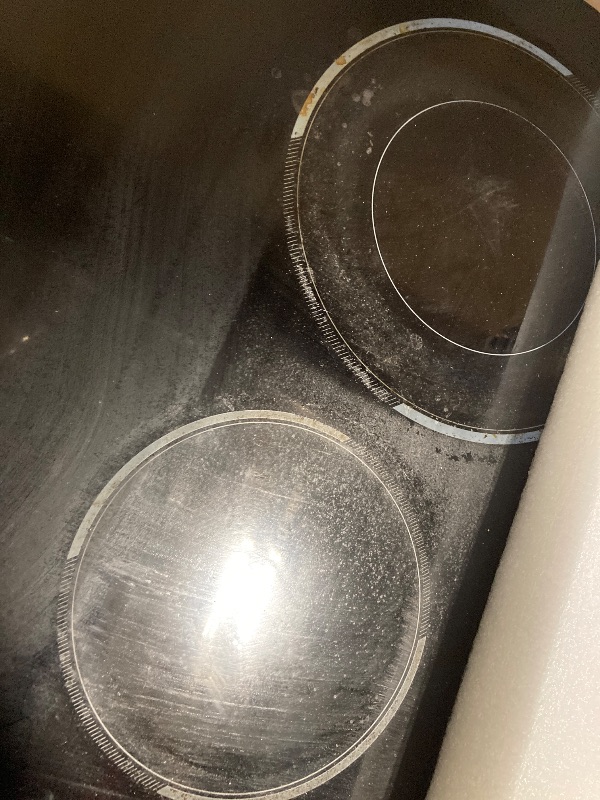 Photo 1 of ***USED**** Traenvir 4 Burner Electric Cooktop, Built-in 30 Inch Electric Stove Top 6600W, Ceramic Stove Top with Expanded Zone, Touch Control, Child Lock, Timer, Pause Control, 220V - 240V Hard Wire, No Plug