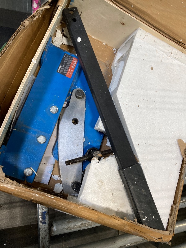 Photo 1 of ***USED*** VEVOR Hand Plate Shear 8", Manual Metal Cutter Cutting Thickness1/4 Inch Thick Max, Metal Steel Frame Snip Machine Benchtop 7/16 Inch Rod, for Shear Carbon Steel Plates and Bars , Blue