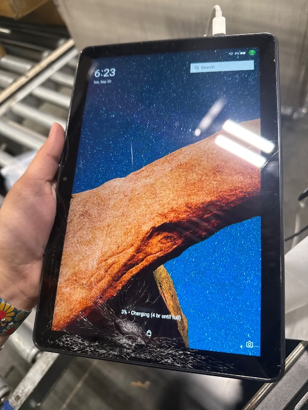 Photo 1 of ***Charger missing, glass broken, Please check the actual image.**** Like-New Amazon Fire HD 10 tablet, built for relaxation, 10.1" vibrant Full HD screen, octa-core processor, 3 GB RAM, 32 GB, Black