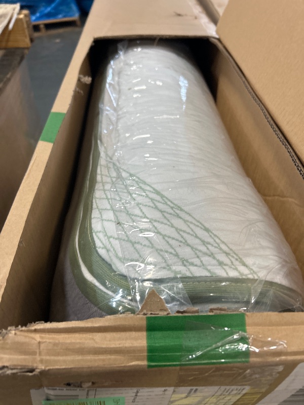 Photo 1 of ** SIMILAR** Novilla 12 Inch Queen Mattress in a Box, Gel Memory Foam Queen Size Bed Mattress for Cooling Night Sleep, Comfort Sleep & Pressure Relief, CertiPUR-US Certified,White