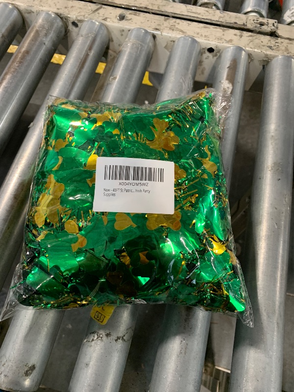 Photo 1 of ?20/40/60/80 FT? St Patricks Day Garland Decor Gold Green Shamrock Hat Tinsel Garland, Shiny Metallic Streamer Twist Garland Hanging St Patricks Day Decorations for Home Indoor Outdoor Party Supplies