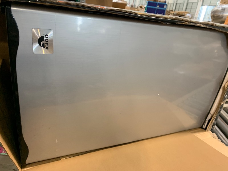 Photo 1 of ** sold as is no refund/return**Igloo 3.2 Cu.Ft. Mini Fridge with Freezer - Single Door Compact Refrigerator with Glass Shelves for Homes, Dorms & Offices- Keep Snacks, Drinks & Frozen Foods Cool with Temperature Control Mini Fridge