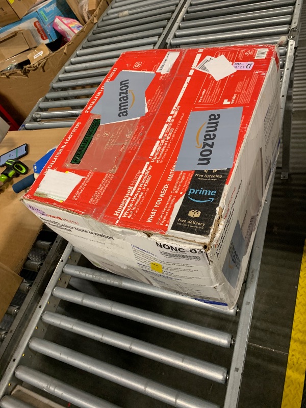 Photo 1 of *FOR PARTS ONLY*
Whole Home Humidifier and Humidistat