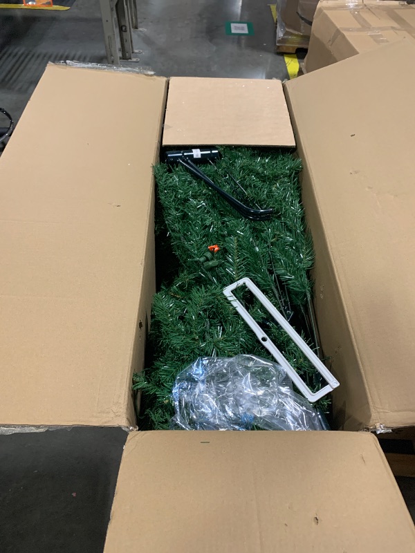 Photo 1 of ***LIGHTS DO NOT WORK*** Christmas Tree 9ft Prelit, Artificial Christmas Tree, 600 Warm White & Color LED Changing Lights, 2000 Branch Tips, Suitable Choice for Decoration, Green