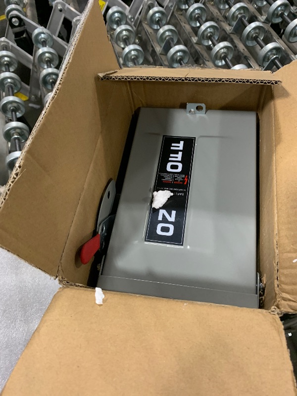 Photo 1 of ?Upgrade?3P 30 Amp Disconnect,New Add Ground Design,Disconnect Switch Non-Fuse,NEMA 3R Standard,Heavy Duty Steel Material,Rust and Corrosion Resistant,for Indoor and Outdoor,120/240v,10-Year Warrnaty