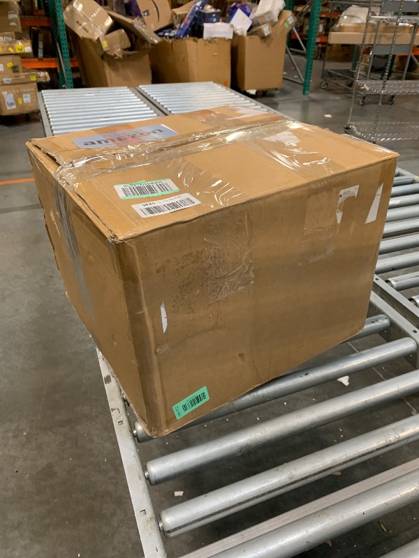 Photo 1 of **** MODEL AND SIZE UNKNOWN **** Set of 2 Hub Cap and Rim 