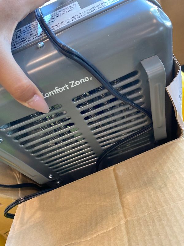 Photo 1 of **UNTESTED**
Comfort Zone Electric Portable Milkhouse Style Utility Space Heater with Adjustable Thermostat, Overheat Protection, and Safety Tip-Over Switch, Ideal for Garage or Greenhouse, 1,500W, CZ798