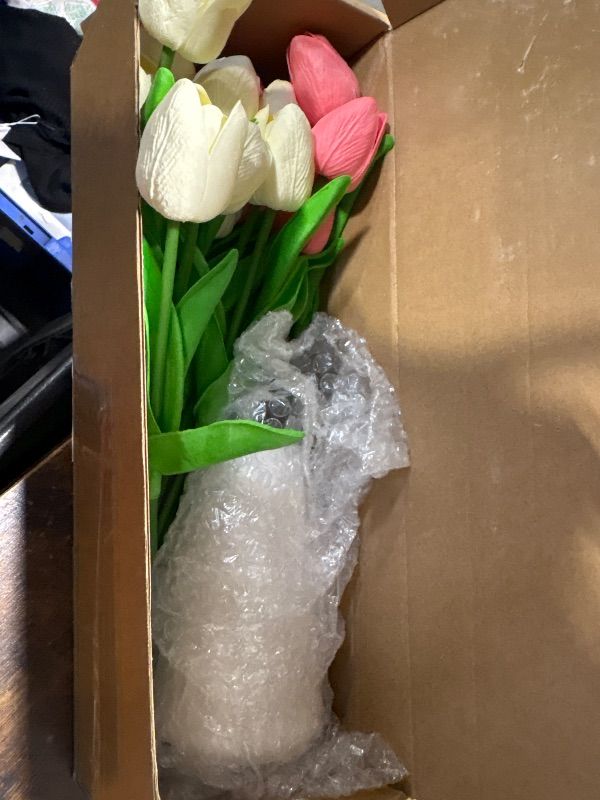Photo 1 of **MISSING ONE VASE**
QTDHG Real-Touch Artificial Tulips with 2 Ceramic Vases, 20 Stems Faux Floral Arrangement Set, Spring Easter Table Centerpiece, Modern Farmhouse Decor