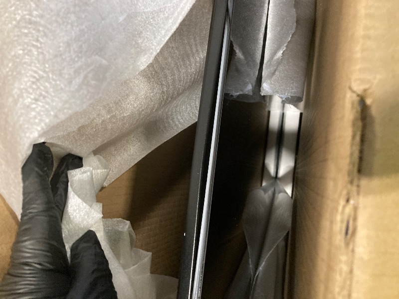 Photo 1 of *****DAMAGED FINAL SALE SOLD FPR PARTS!!!!Samsung 70-Inch Class Crystal UHD U8000F 4K Smart TV (2025 Model) Endless Free Content, Crystal Processor 4K, MetalStream Design, Knox Security, Alexa Built-in