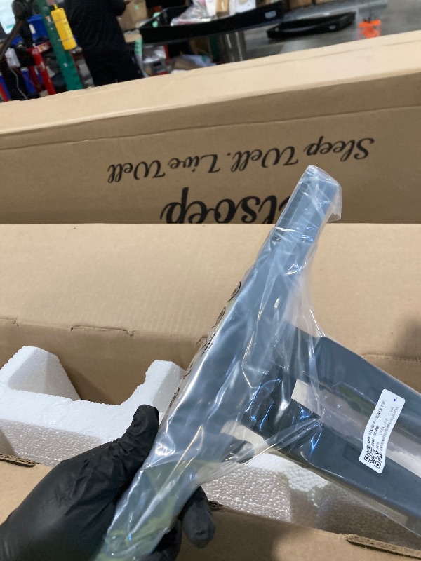 Photo 1 of *****DAMAGED FINAL SALE SOLD FPR PARTS!!!!Samsung 70-Inch Class Crystal UHD U8000F 4K Smart TV (2025 Model) Endless Free Content, Crystal Processor 4K, MetalStream Design, Knox Security, Alexa Built-in