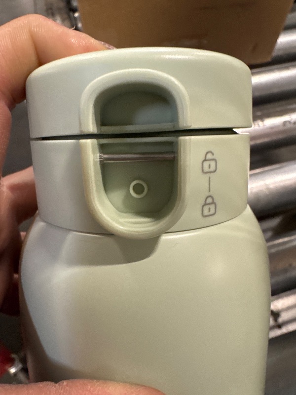 Photo 1 of ****The cover doesn't have a lock, the cover doesn't close.****BOLOLO Portable Bottle Warmer for Travel, Super Fast Charging, Instant Breastmilk, Formula, Water, Milk Warmer with 10 Ounces Big Capacity, Baby Flask for Vehicle,car,Airplane Journey