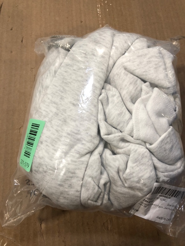 Photo 1 of **GRAY ** DIFERENT MODEL**WDIRARA Women's Figure Graphic Print Sweatshirt Round Neck Long Sleeve Pullovers Brown XXL