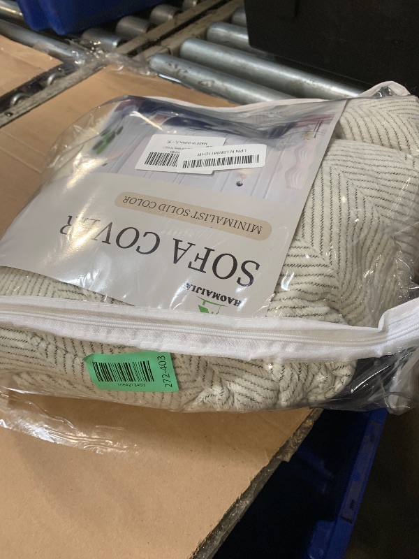 Photo 1 of *USED*
HAOMAIJIA Non Slip Couch Cover Sofa Covers for 2 Cushion Couch Washable sectional Couch Covers for Dogs pet Furniture Protector Couch Cover Blanket for Living Room (Off White, 71"x102")